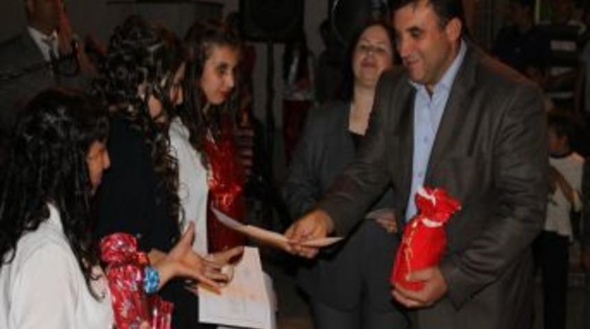 &Ccedil;elebik&ouml;y'de El Sanatları Sergisi