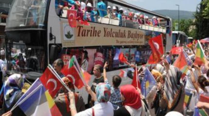 D&uuml;nyanın Renkleri Osmangazi'de Buluştu