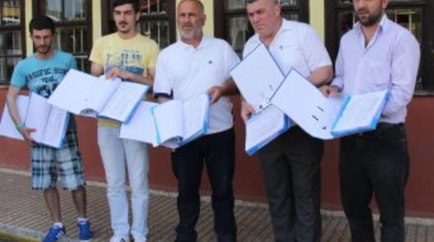 &Ccedil;aykur Rizespor Başkanını Değiştirmek İ&ccedil;in 7 Bin İmza Topladılar