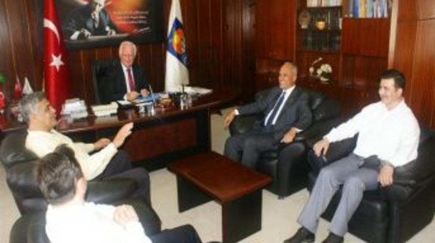 Mekadim Derneği &Uuml;yelerinden Başkan Yıldırım'a Ziyaret