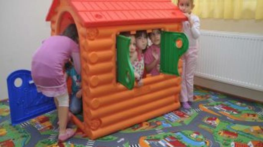 Aydınlıkevler Kreşi Miniklerin Hizmetinde