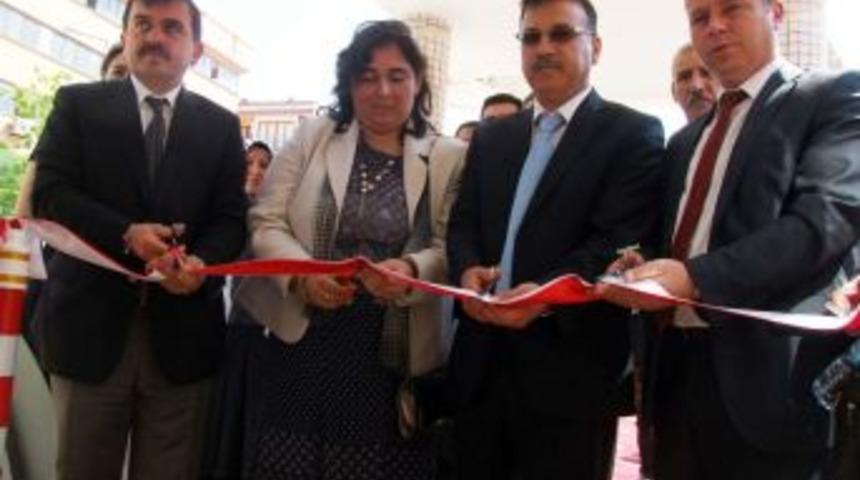 &Ccedil;an Halk Eğitim Merkezi'nden Yıl Sonu Sergisi