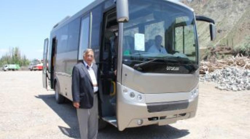 Oltu Belediyesi'ne Yeni Otob&uuml;s