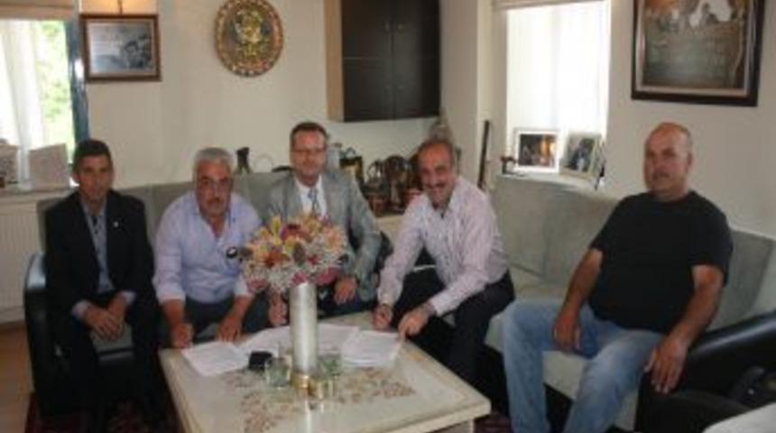 Belediye İşcilerinde Zam Sevinci