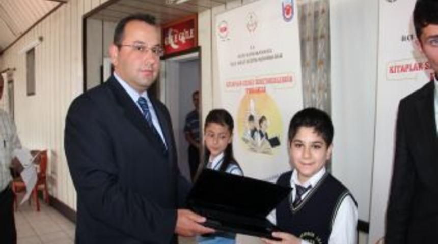 Okuma Şampiyonu &Ouml;ğrencilere Bilgisayar Hediyesi