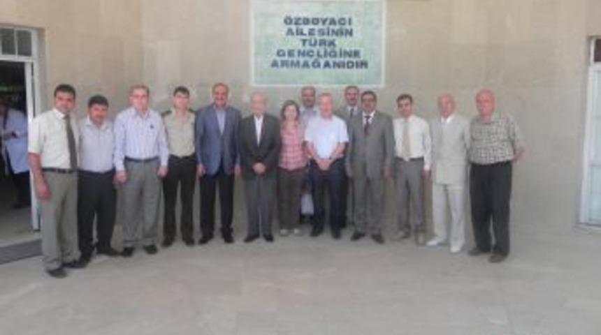 Dedesinin Yaptırdığı Okulu Ziyaret Etti