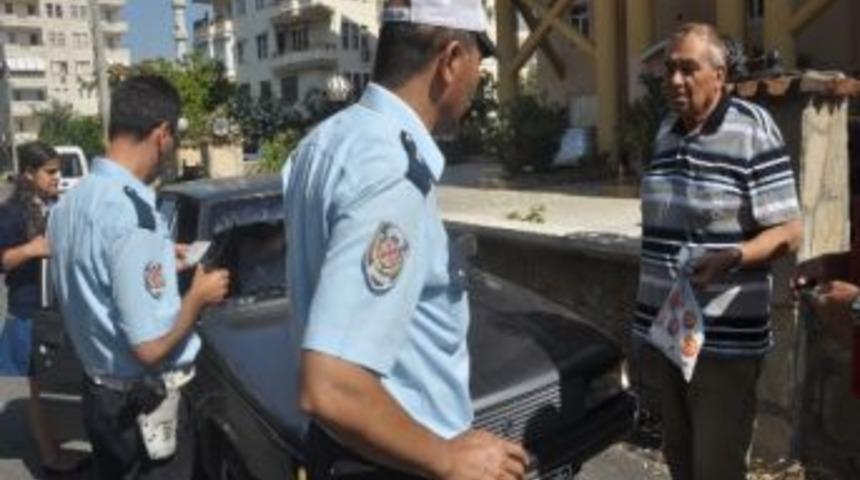 Ehliyetsiz S&uuml;r&uuml;c&uuml; Yayaya &Ccedil;arpti