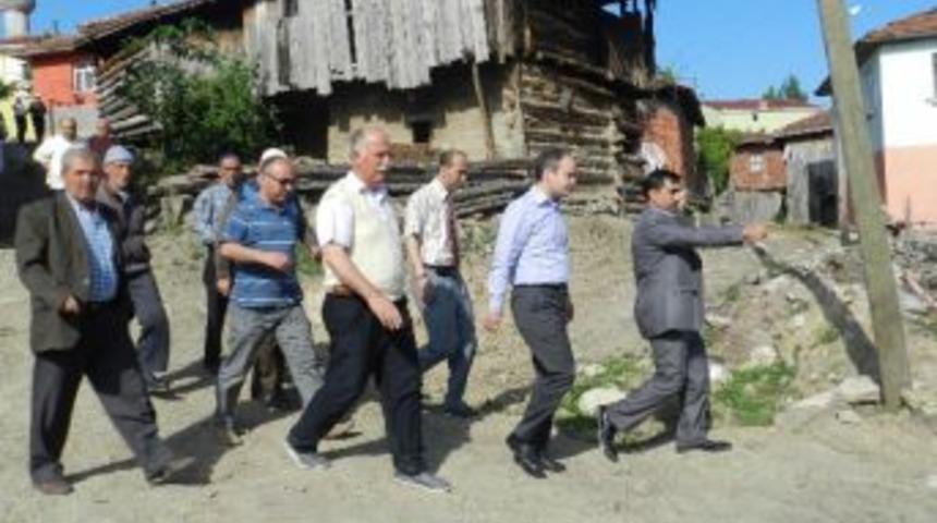 Milletvekili &Ccedil;ağatay Kılı&ccedil;, Kızılkese K&ouml;y&uuml;nde