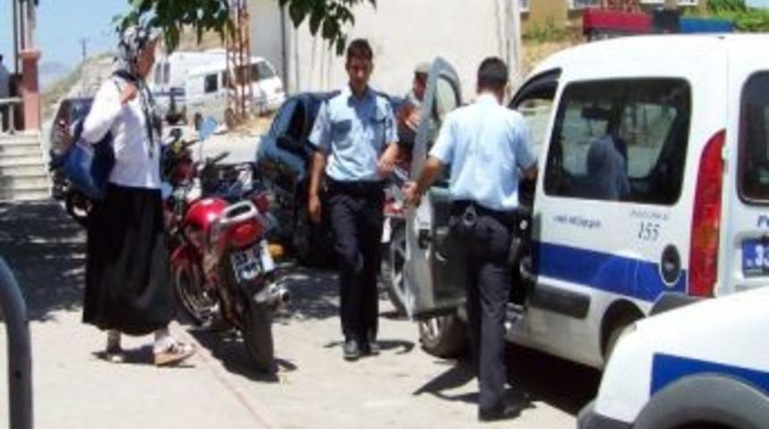 Kadın Hastadan Kadın Doktora Dayak