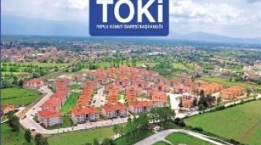 Hak sahiplerine anahtarları veriliyor