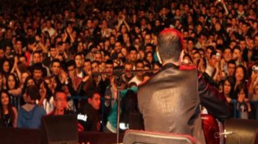 İsmail Altunsaray Kırşehir&rsquo;de Sevenleri İle Buluştu