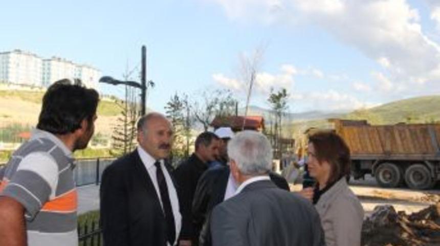 Yol &Ccedil;alışmaları Yerinde İncelendi