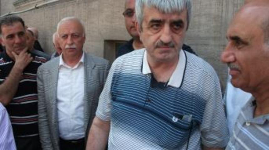 Boğazı Kesilerek &Ouml;ld&uuml;r&uuml;len Gen&ccedil;, Son Yolculuğuna Uğurlandı
