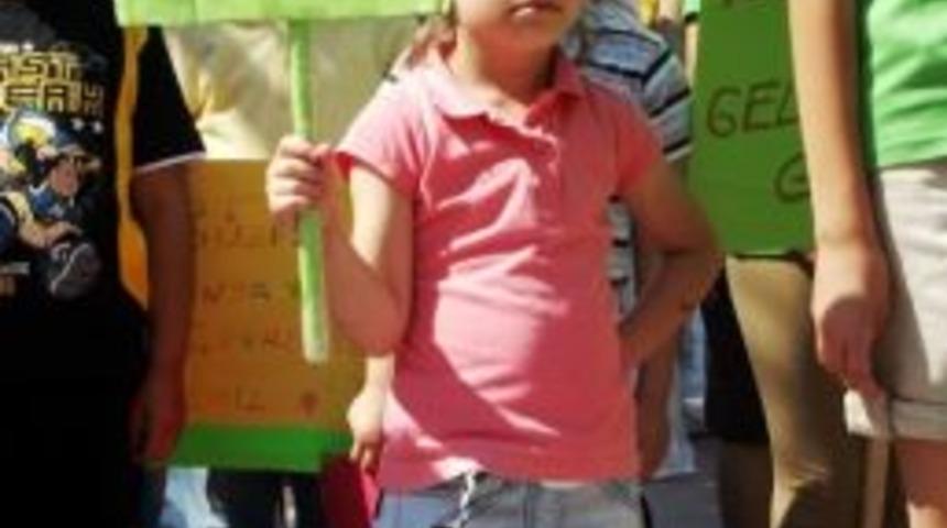 &Ccedil;evreci Minikler D&uuml;nyayı Kurtaracak