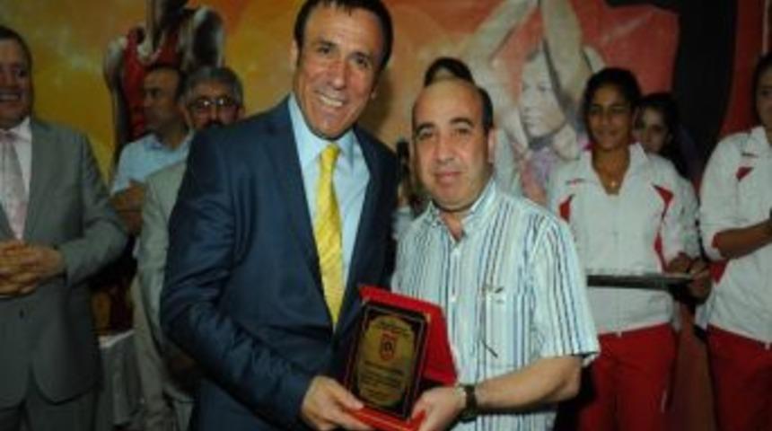Liseye Fıtness Ve Spor Salonu
