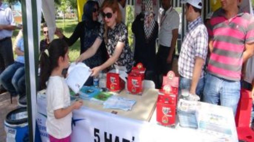 10 Atık Pile 1 Şapka, 1 Litre Bitkisel Atık Yağ Getirene 1 Tiş&ouml;rt Hediye