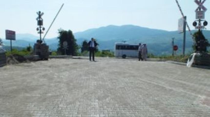&Ccedil;aycuma&rsquo;da Beton Parke Yol &Ccedil;alışmaları Devam Ediyor