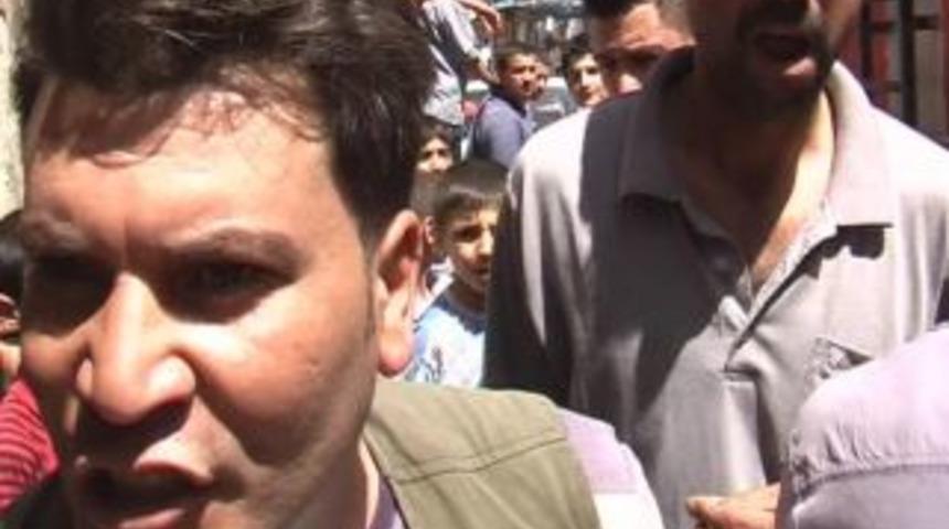 Yangında basına saldırı