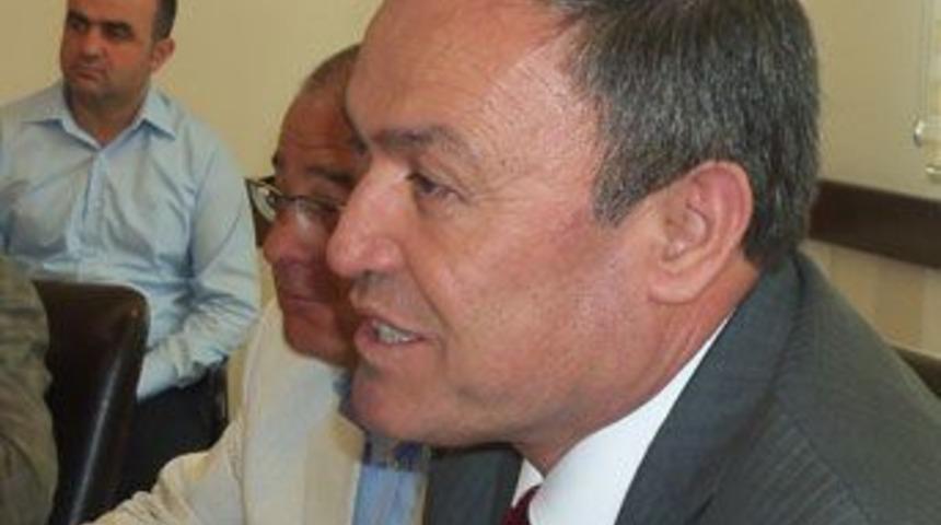 Şimdi sıra siyasilerde