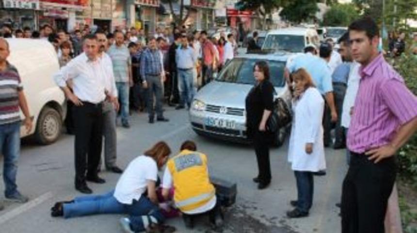 Kırşehir&rsquo;de Yayaya Otomobil &Ccedil;arptı