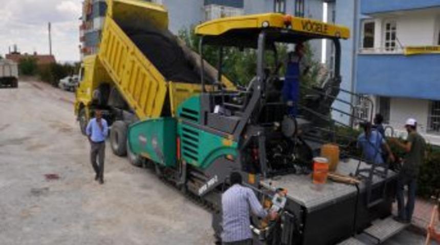 Kırşehir Belediyesi Yeni Asfalt Makineleri Aldı