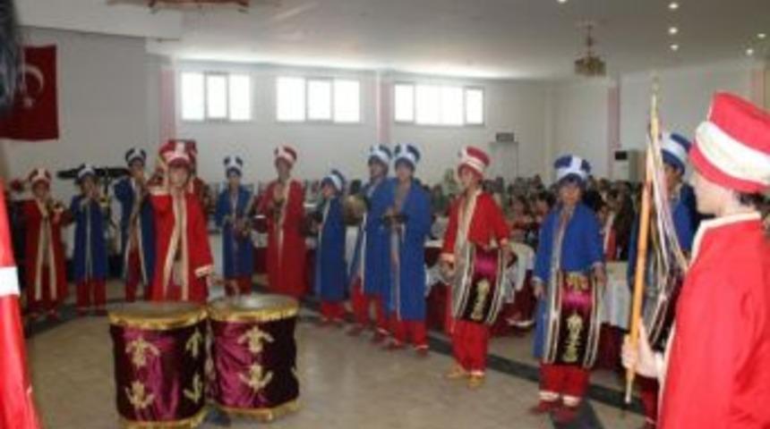 Yenişehir Hem'den Yıl Sonu Sergisi