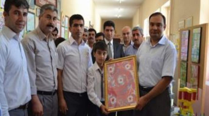 Dumlupınar İlk&ouml;ğretim Okulu, Teknoloji Tasarım Ve Resim Sergisi A&ccedil;tı