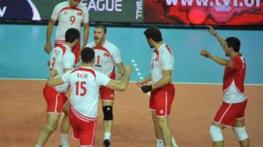 A Milli Erkek Voleybol Takımı Yarın &Ccedil;ek Cumhuriyeti&rsquo;ne Gidiyor