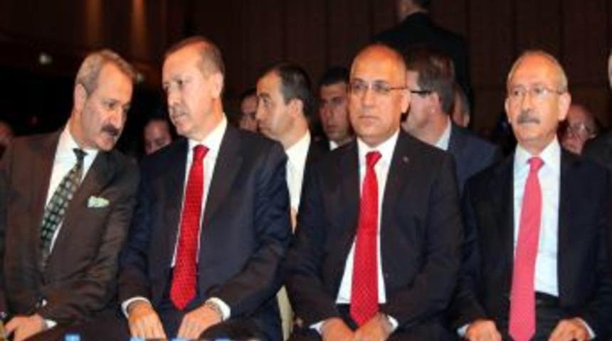 TİM Başkanı: Yeni Dinamiklere Ulaşmanın Yolu Yeni Bir Anayasadan Ge&ccedil;iyor
