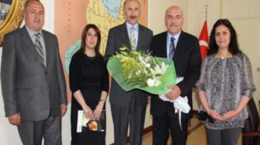 D&uuml;nya &Ccedil;evre G&uuml;n&uuml; Dolayısıyla &Ccedil;evre Ve Şehircilik M&uuml;d&uuml;rl&uuml;ğ&uuml;nden Valiye Ziyaret