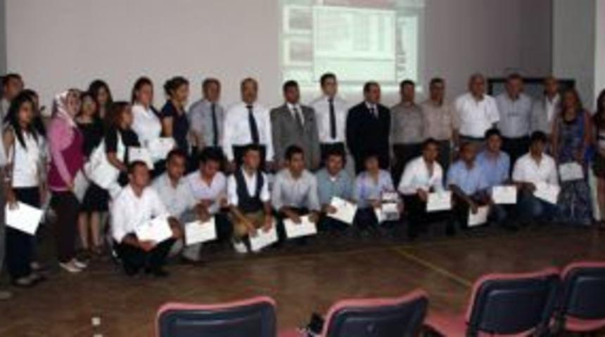 Akkapı'da e kursiyerler sertifika aldı