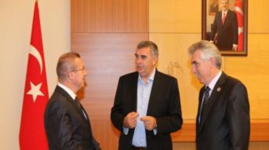 Sakaryalı Muhtarlardan B&uuml;y&uuml;kşehir&rsquo;e Semos Teşekk&uuml;r&uuml;