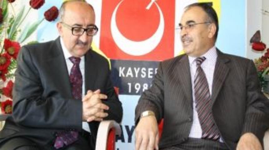 Gazeteciler Cemiyeti&rsquo;ne Ziyaret&ccedil;i Akını