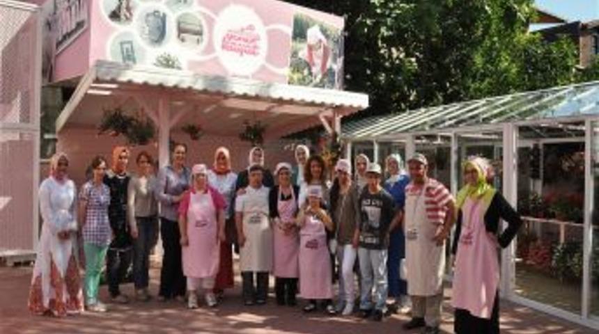 &ldquo;Şeker Hayat&rdquo; Projesi Ilgi Odağı Oluyor