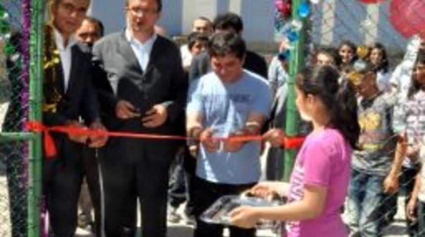 Bitlis&rsquo;te Sodes&rsquo;ten Okul Bah&ccedil;elerine Semt Sahası