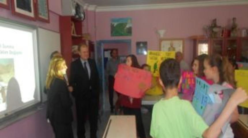 G&uuml;l&uuml;&ccedil; Vesile Dikmen İlk&ouml;ğretim Okulundan &Ccedil;evre Etkinliği