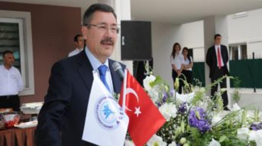 Ankara G&ouml;n&uuml;ll&uuml;leri Eğitim Derneği A&ccedil;ıldı