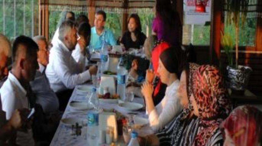 Ak&ccedil;akoca Belediye Başkanından Vefa &Ouml;rneği