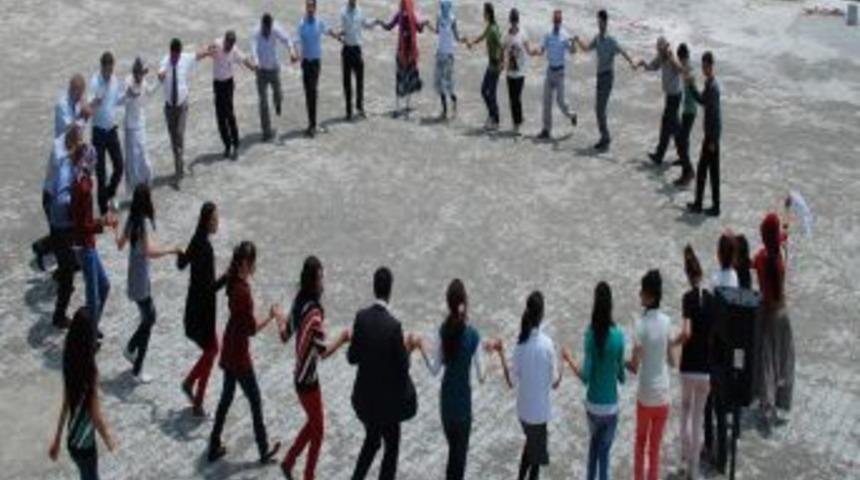 Aydıncık &Ccedil;ok Programlı Lisesi Yılsonu Etkinliği D&uuml;zenledi