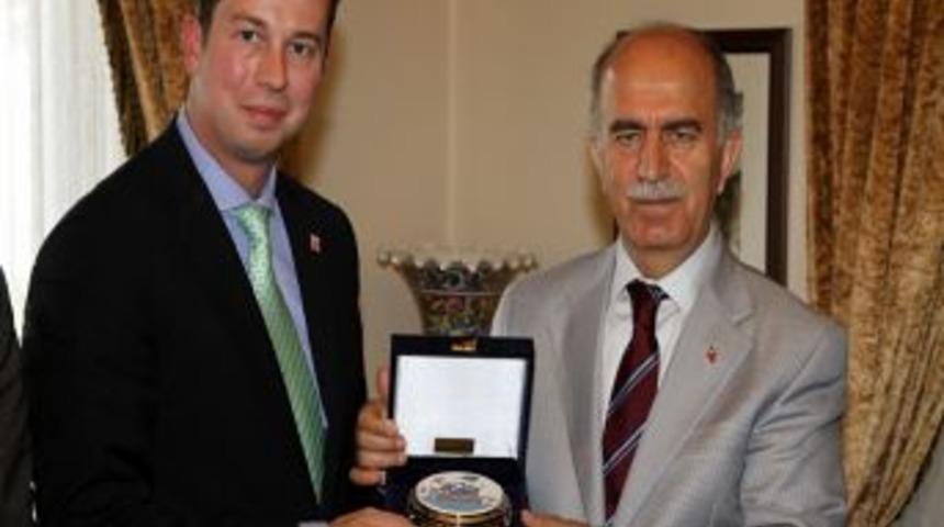 'Bursa Ile Frankfurt Arasında U&ccedil;ak Seferleri Yeniden Başlayabilir'