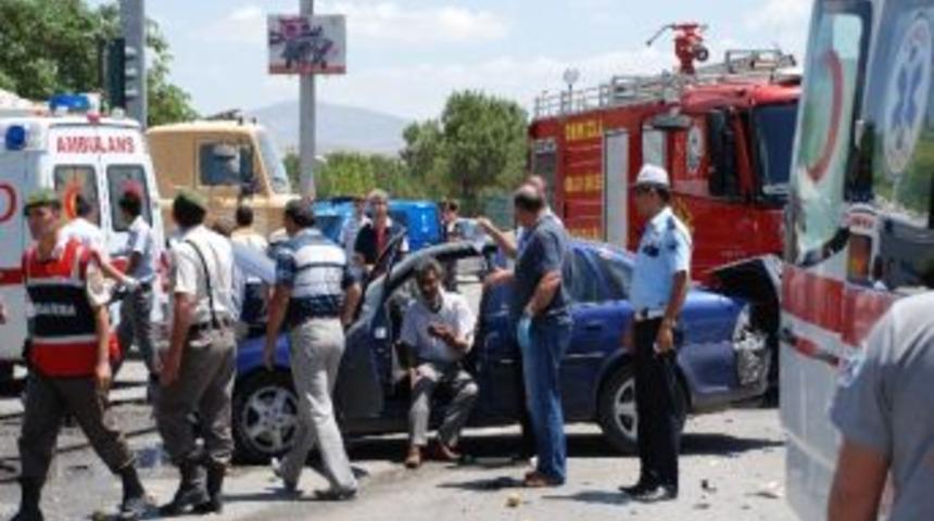 Denizli'de Kaza: 4 Yaralı