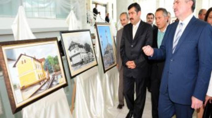 'Altın Dokunuşlar Sergisi' Ziyarete A&ccedil;ıldı