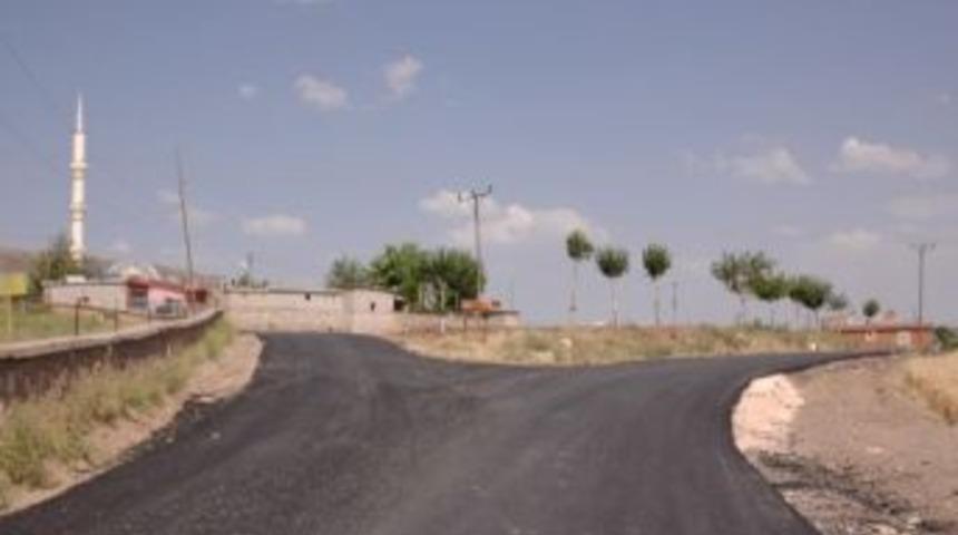 Danalı K&ouml;y&uuml; Beton Asfalta Kavuştu