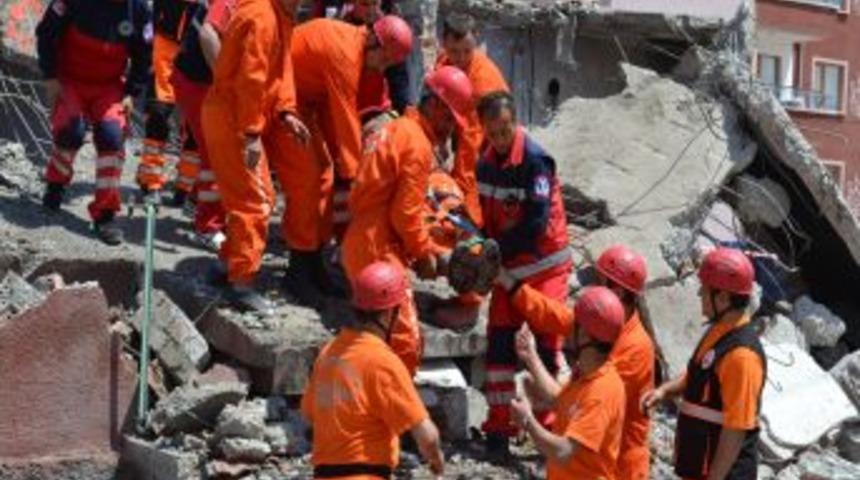 &Ccedil;ankırı İtfaiyesi'nden Deprem Tatbikatı