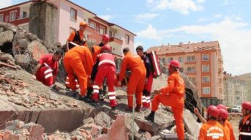&Ccedil;ankırı&rsquo;da Yangın Ve Deprem Tatbikatı