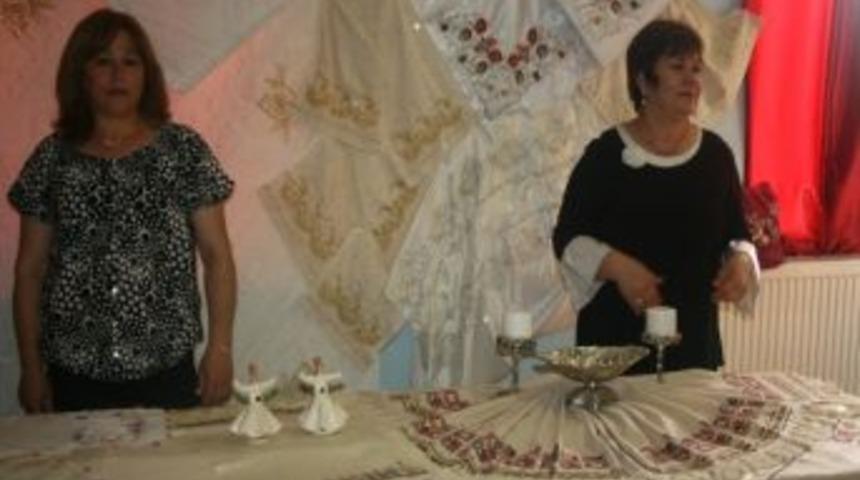 Filyos&rsquo;ta Giyim, Tel Kırma Ve Nakış Kursunun Sergisi A&ccedil;ıldı