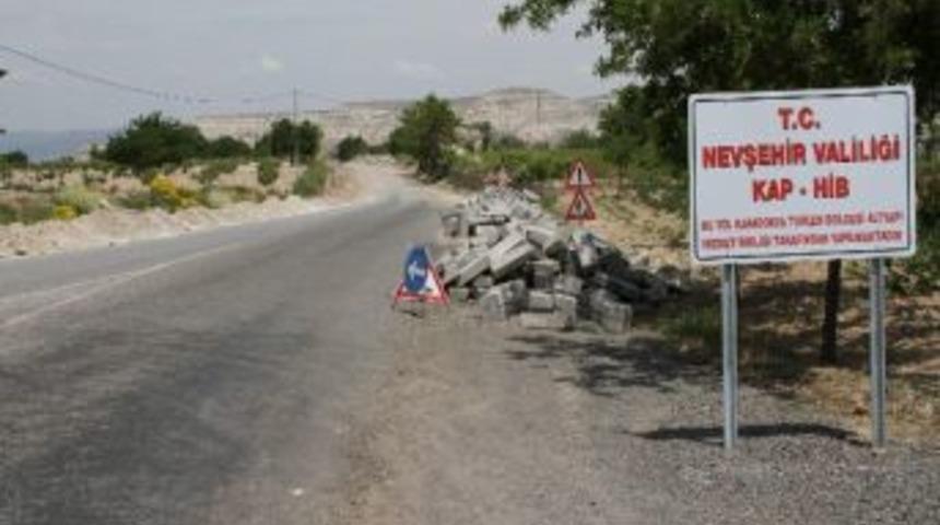 Kızıl&ccedil;ukur Vadisi Yoluna Parke Taş D&ouml;şeniyor