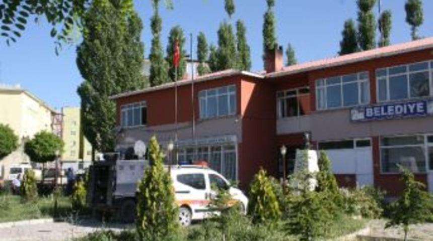 Van&rsquo;ın Muradiye İl&ccedil;e Belediyesi'ne Operasyon