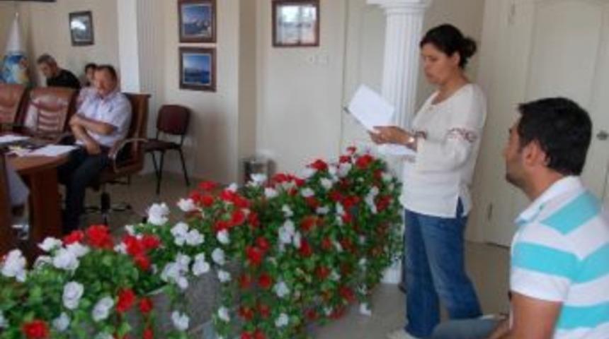 Başkanın Yaptığı Anlaşmayı Belediye Meclisi İptal Etti