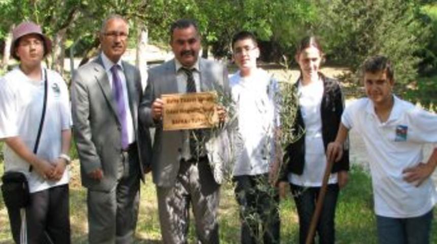 Bafra Tso İlk&ouml;ğretim Okulu Yunanistan'da